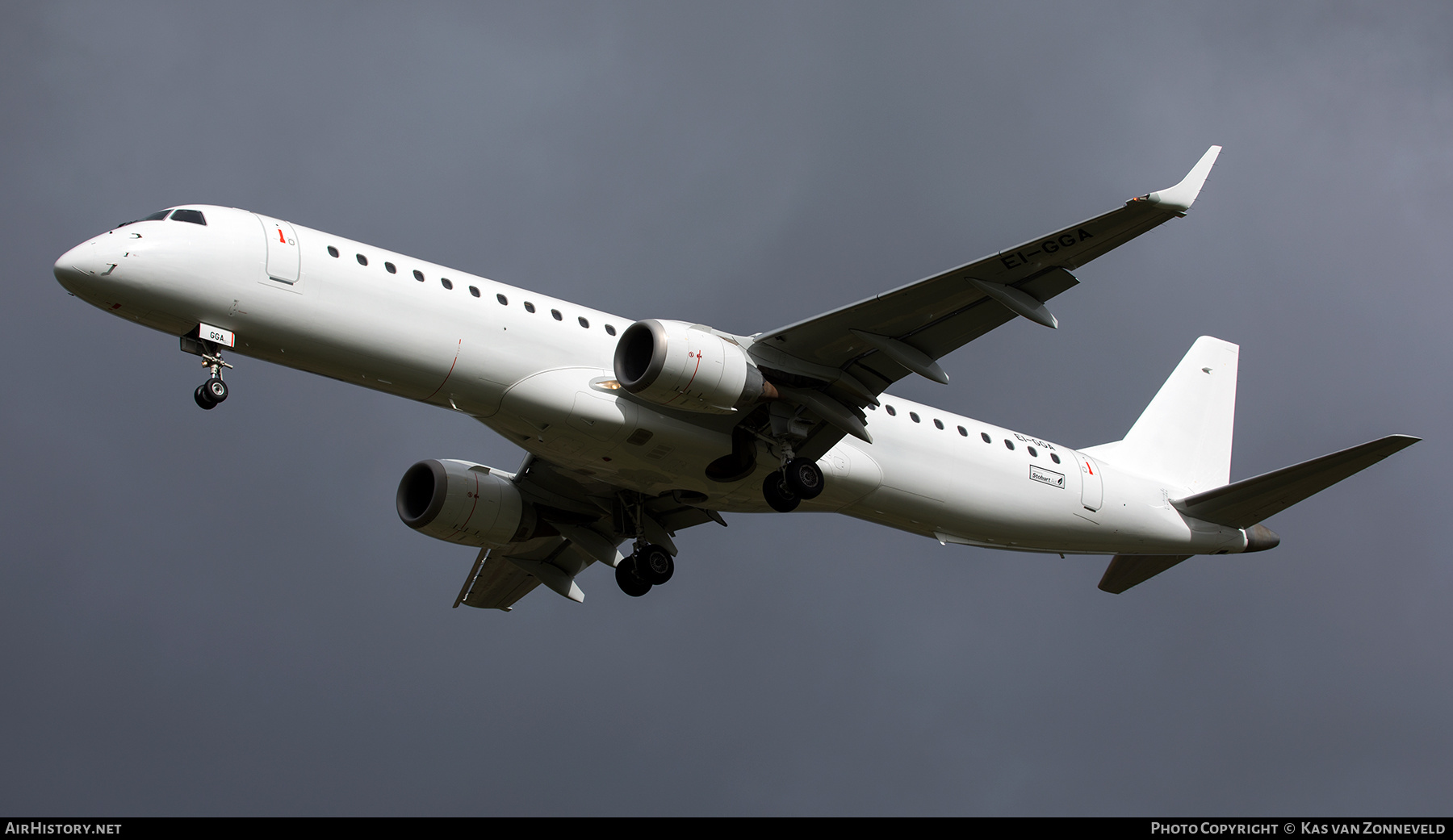 Aircraft Photo of EI-GGA | Embraer 195SR (ERJ-190-200SR) | Stobart Air | AirHistory.net #498652