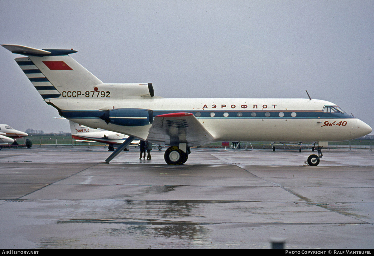 Aircraft Photo of CCCP-87792 | Yakovlev Yak-40 | Aeroflot | AirHistory.net #498660