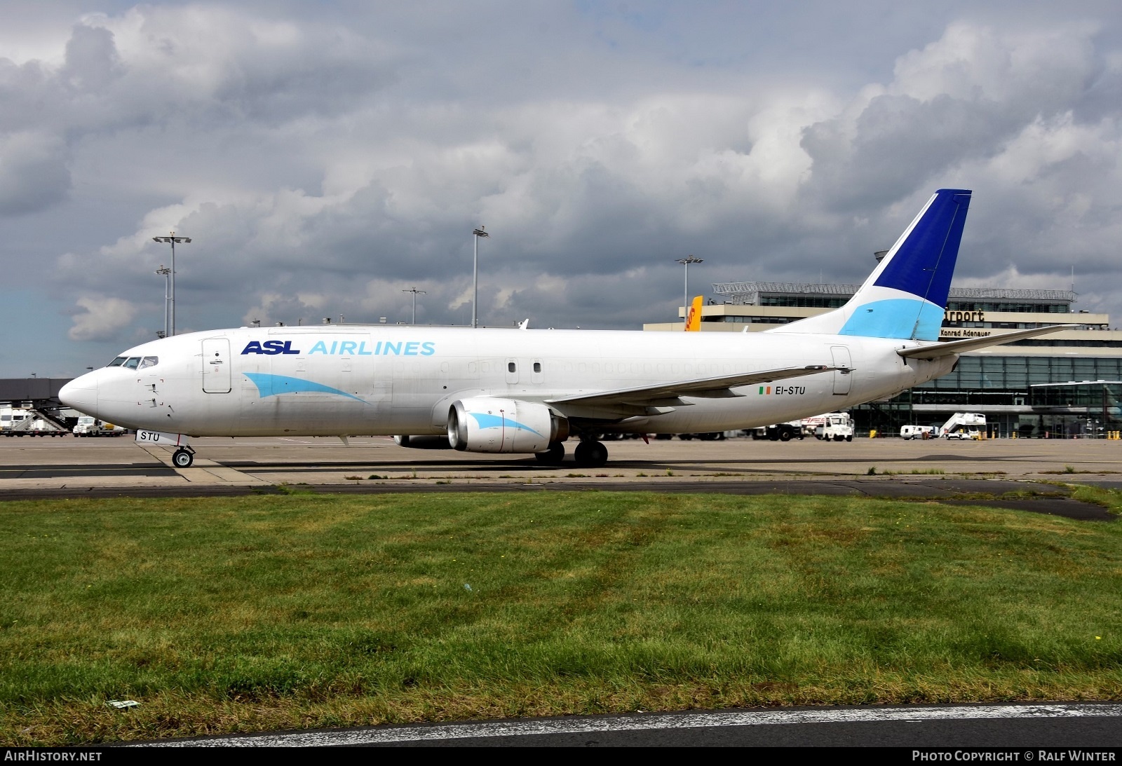 Aircraft Photo of EI-STU | Boeing 737-4M0(BDSF) | ASL Airlines | AirHistory.net #498712