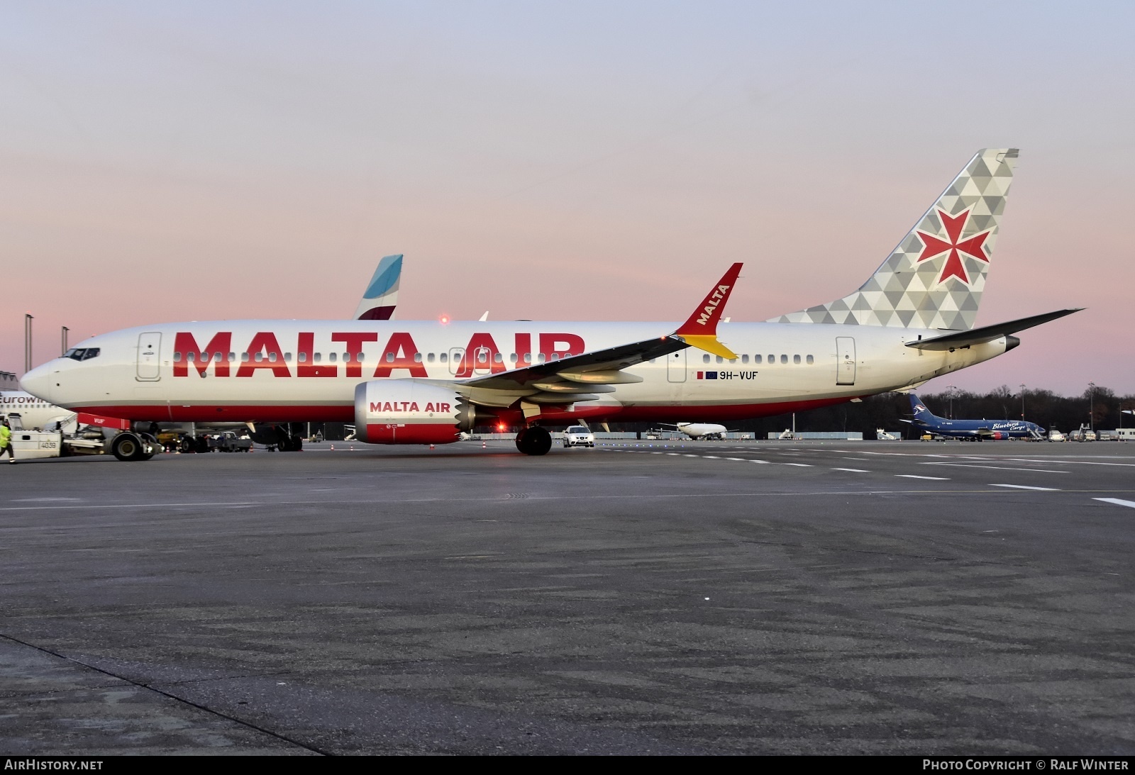 Aircraft Photo of 9H-VUF | Boeing 737-8200 Max 200 | Malta Air | AirHistory.net #498714