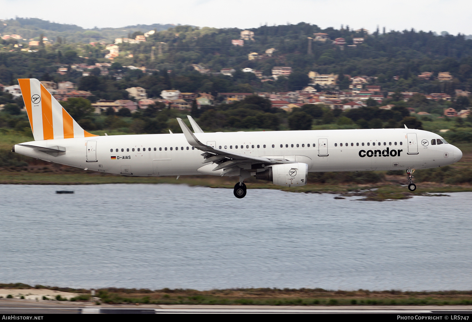 Aircraft Photo of D-AIAS | Airbus A321-211 | Condor Flugdienst | AirHistory.net #498776