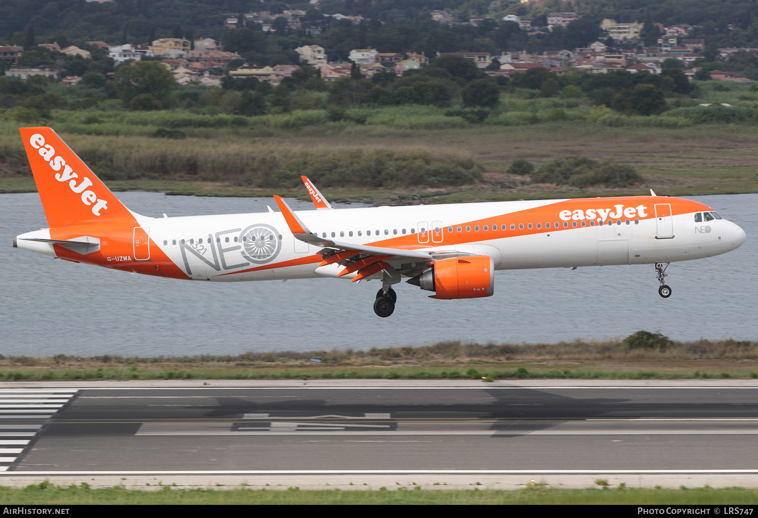 Aircraft Photo of G-UZMA | Airbus A321-251NX | EasyJet | AirHistory.net #498841