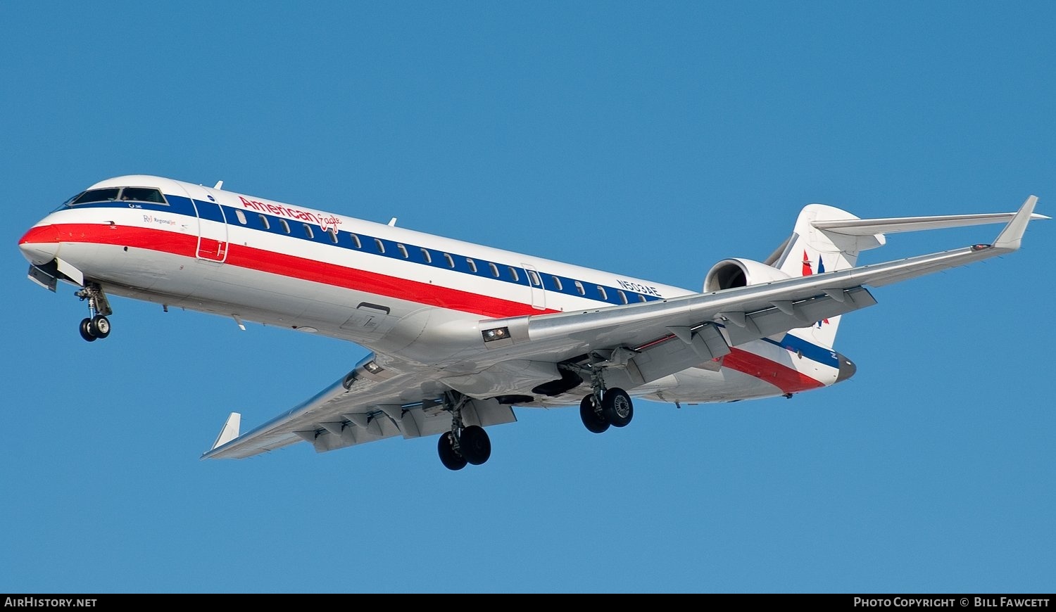 Aircraft Photo of N503AE | Bombardier CRJ-701ER (CL-600-2C10) | American Eagle | AirHistory.net #498846