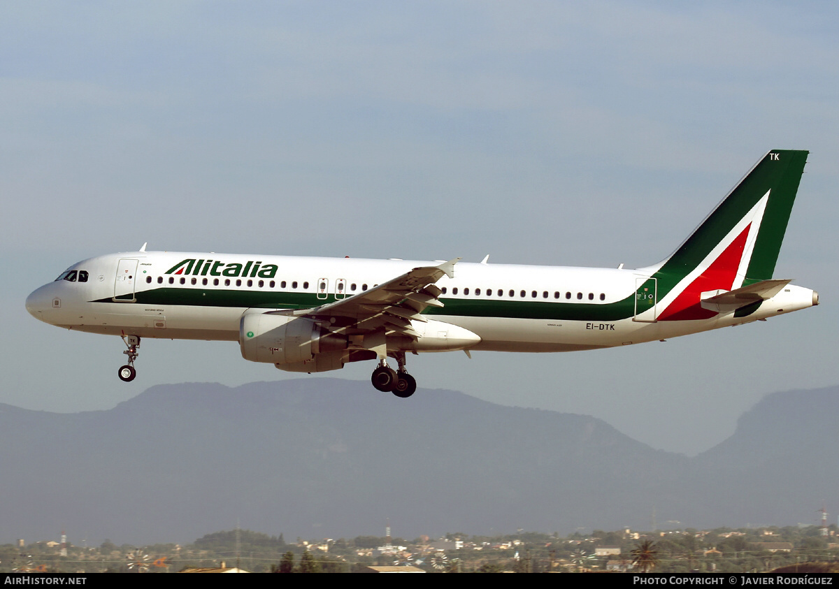 Aircraft Photo of EI-DTK | Airbus A320-216 | Alitalia | AirHistory.net #498865