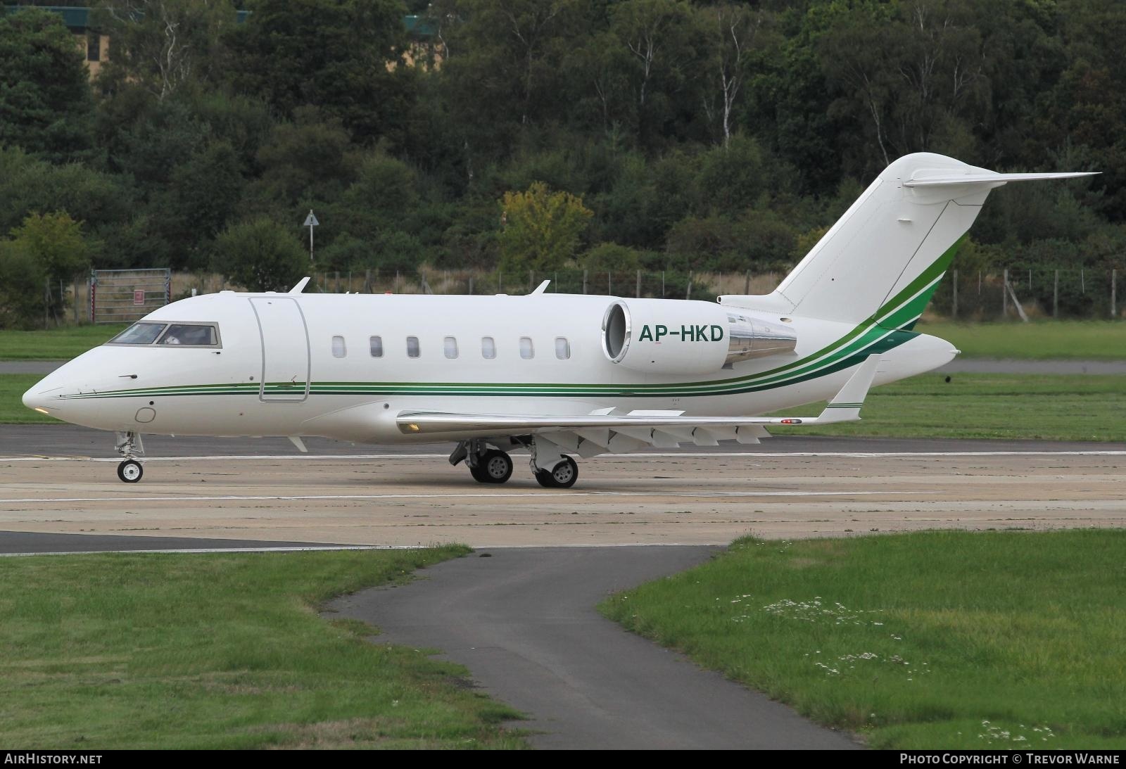 Aircraft Photo of AP-HKD | Bombardier Challenger 605 (CL-600-2B16) | AirHistory.net #498959