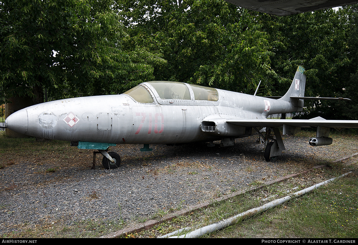 Aircraft Photo of 710 | PZL-Mielec TS-11 Iskra bis B | Poland - Air Force | AirHistory.net #498997