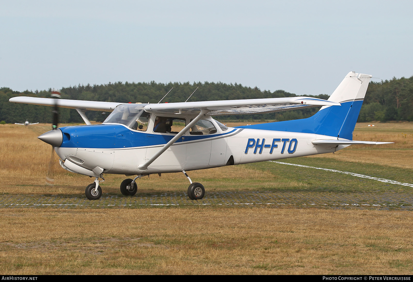 Aircraft Photo of PH-FTO | Cessna 172RG Cutlass RG | AirHistory.net #499074
