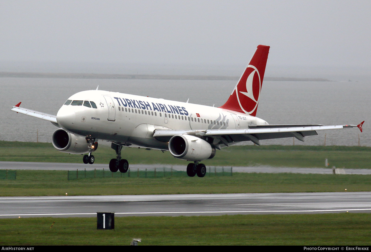 Aircraft Photo of TC-JLY | Airbus A319-132 | Turkish Airlines | AirHistory.net #499128