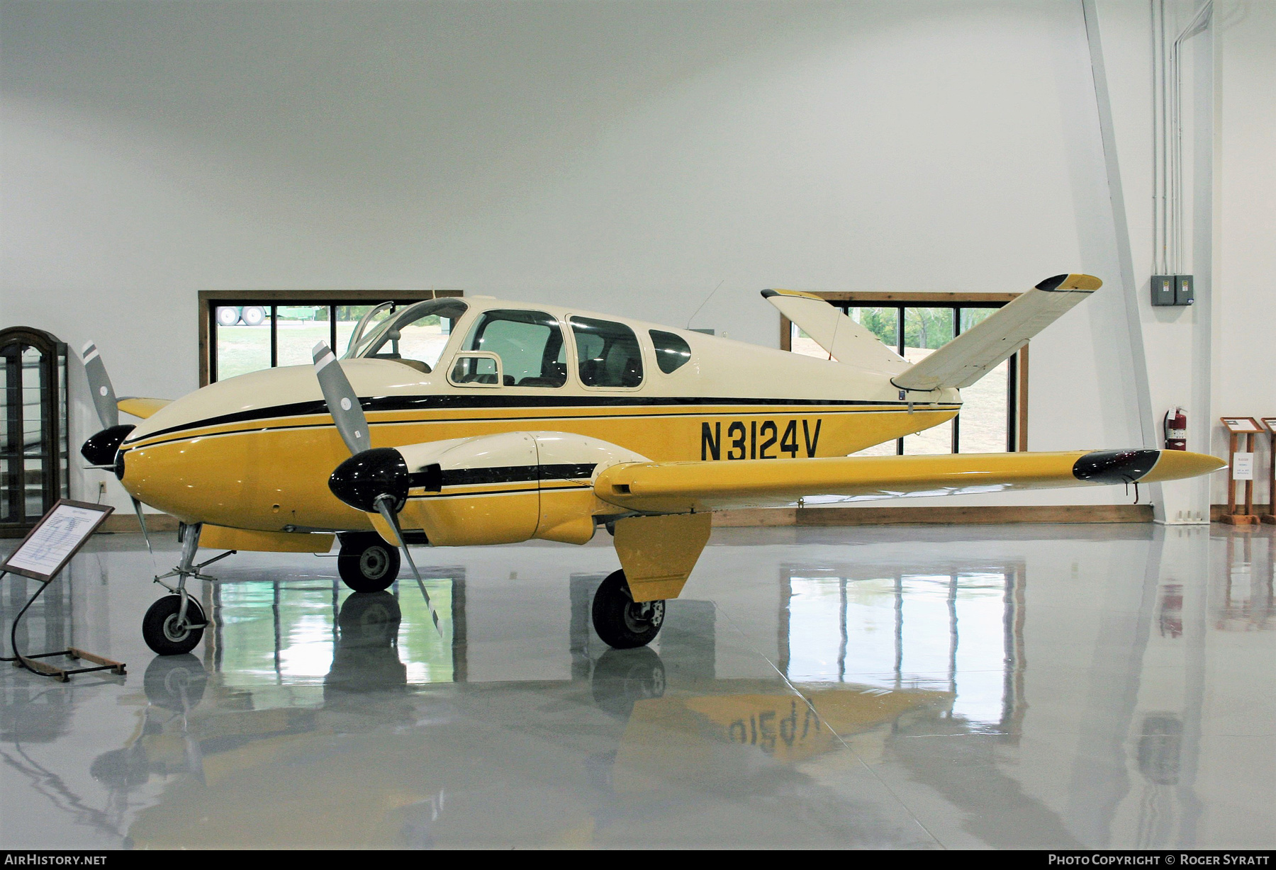 Aircraft Photo of N3124V | Beech Bay Super V | AirHistory.net #499159
