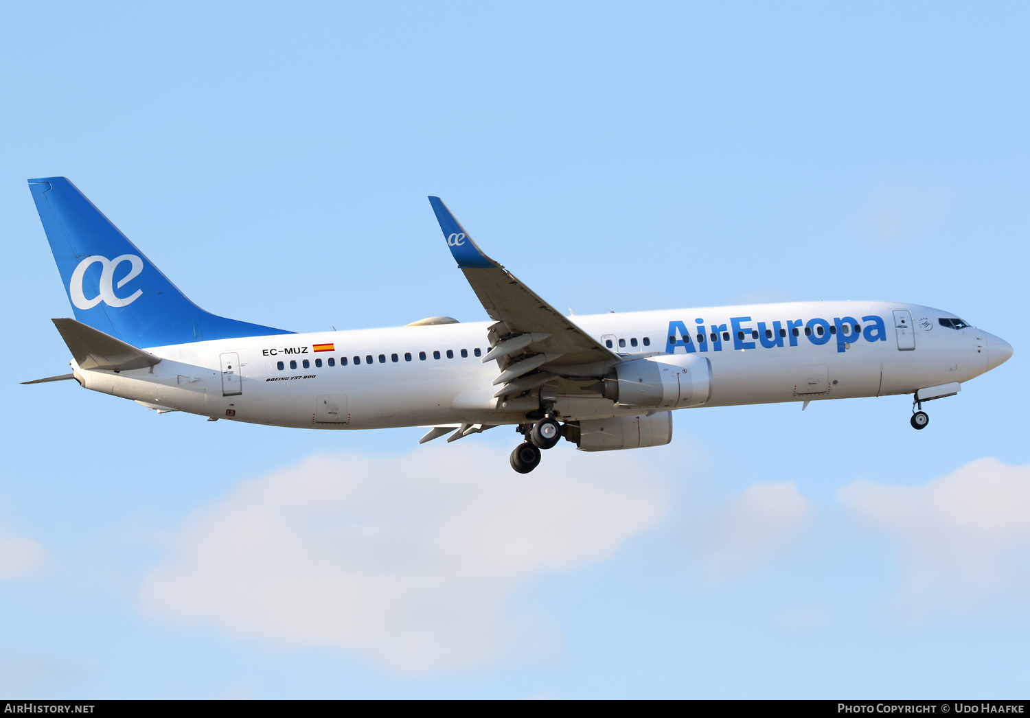 Aircraft Photo of EC-MUZ | Boeing 737-800 | Air Europa | AirHistory.net #499199