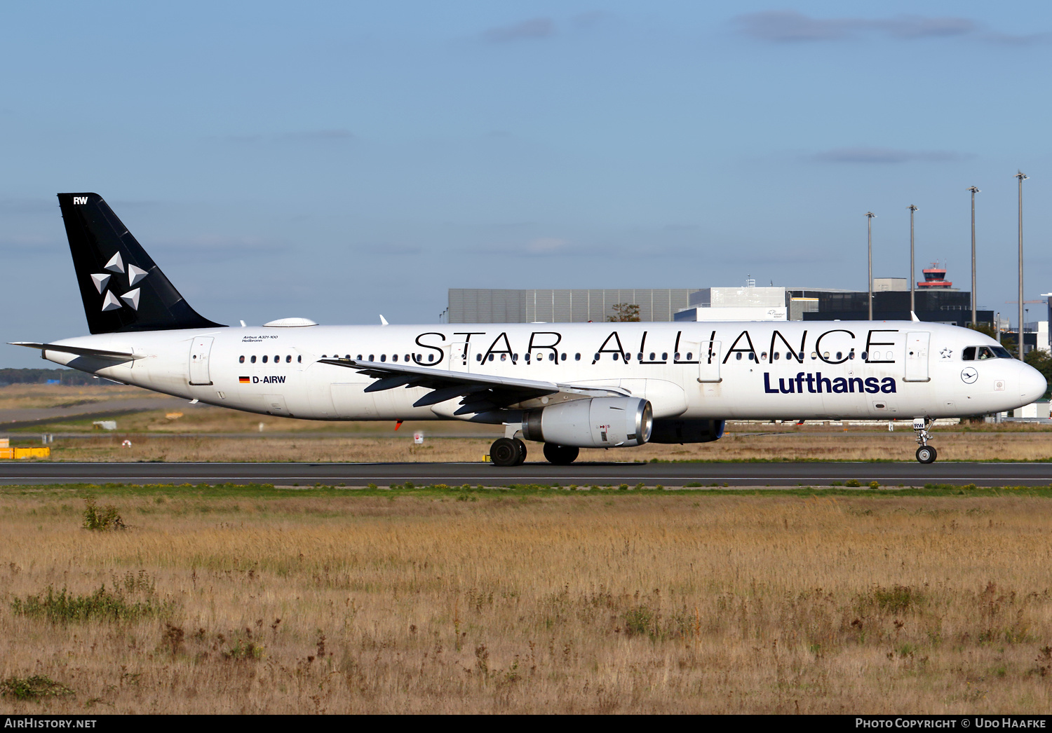 Aircraft Photo of D-AIRW | Airbus A321-131 | Lufthansa | AirHistory.net #499207