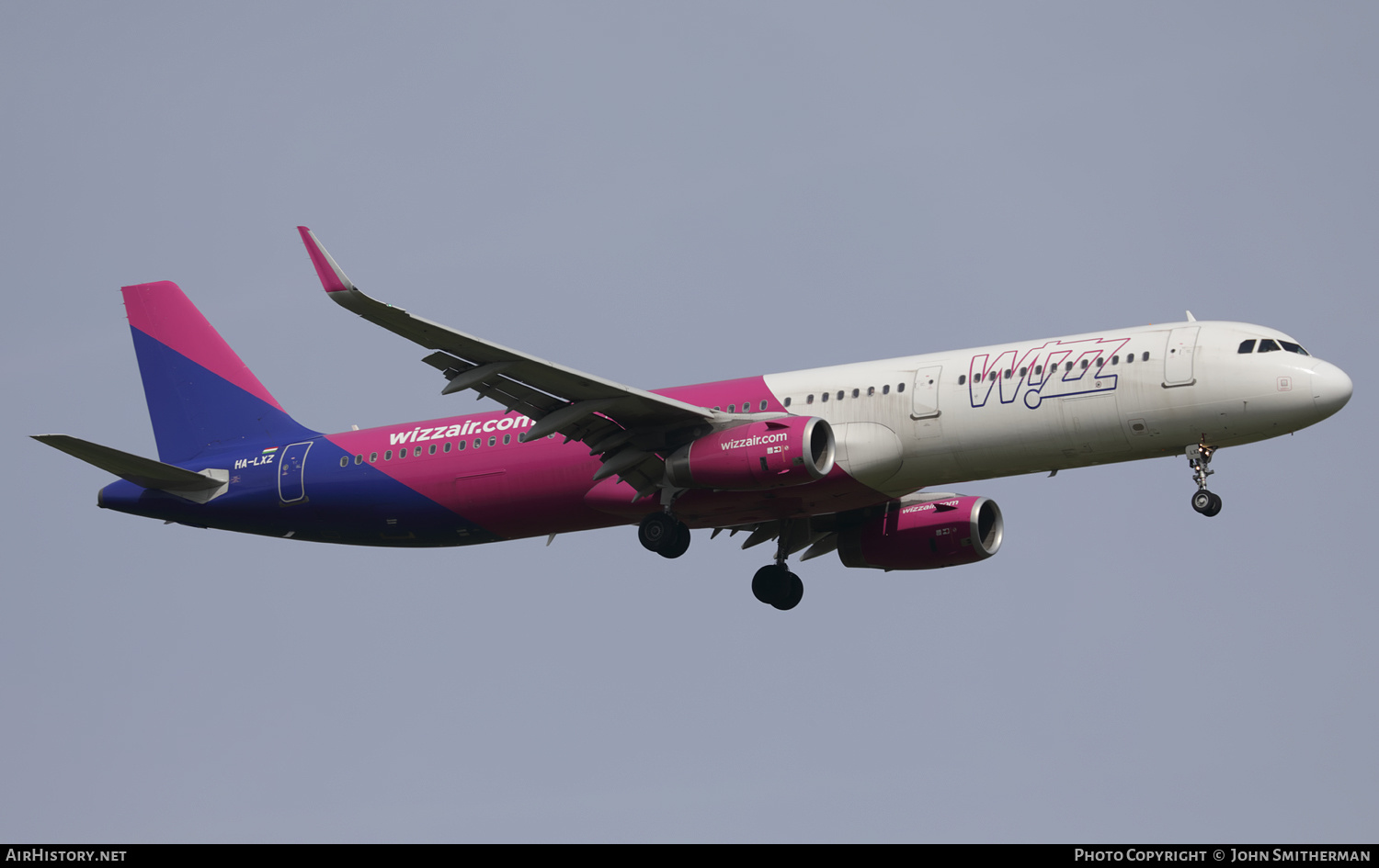 Aircraft Photo of HA-LXZ | Airbus A321-231 | Wizz Air | AirHistory.net #499256