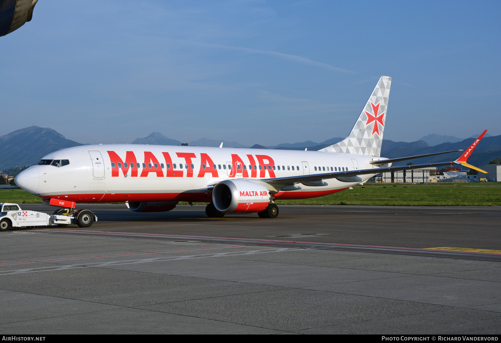 Aircraft Photo of 9H-VUD | Boeing 737-8200 Max 200 | Malta Air | AirHistory.net #499282