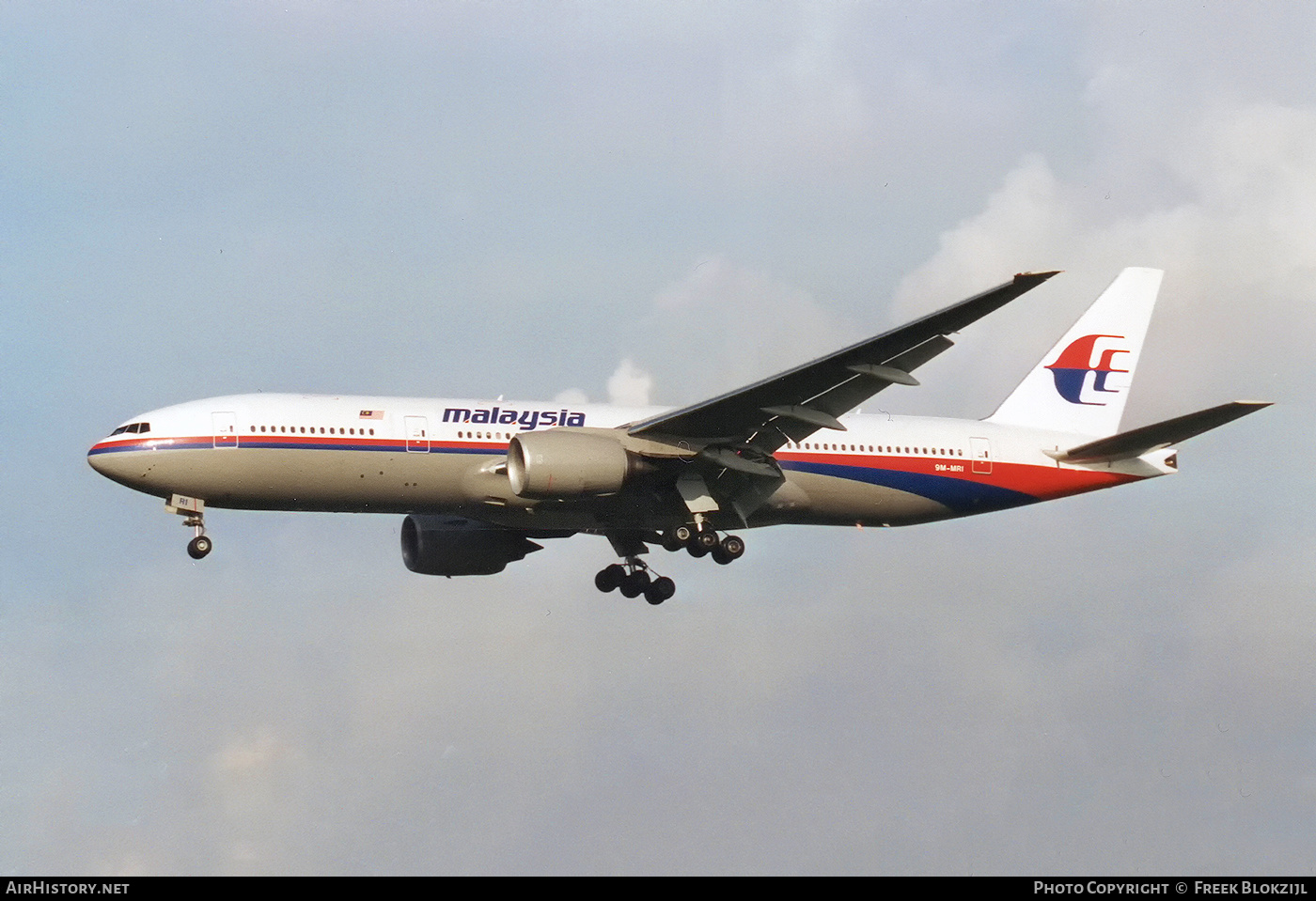 Aircraft Photo of 9M-MRI | Boeing 777-2H6/ER | Malaysia Airlines | AirHistory.net #499289