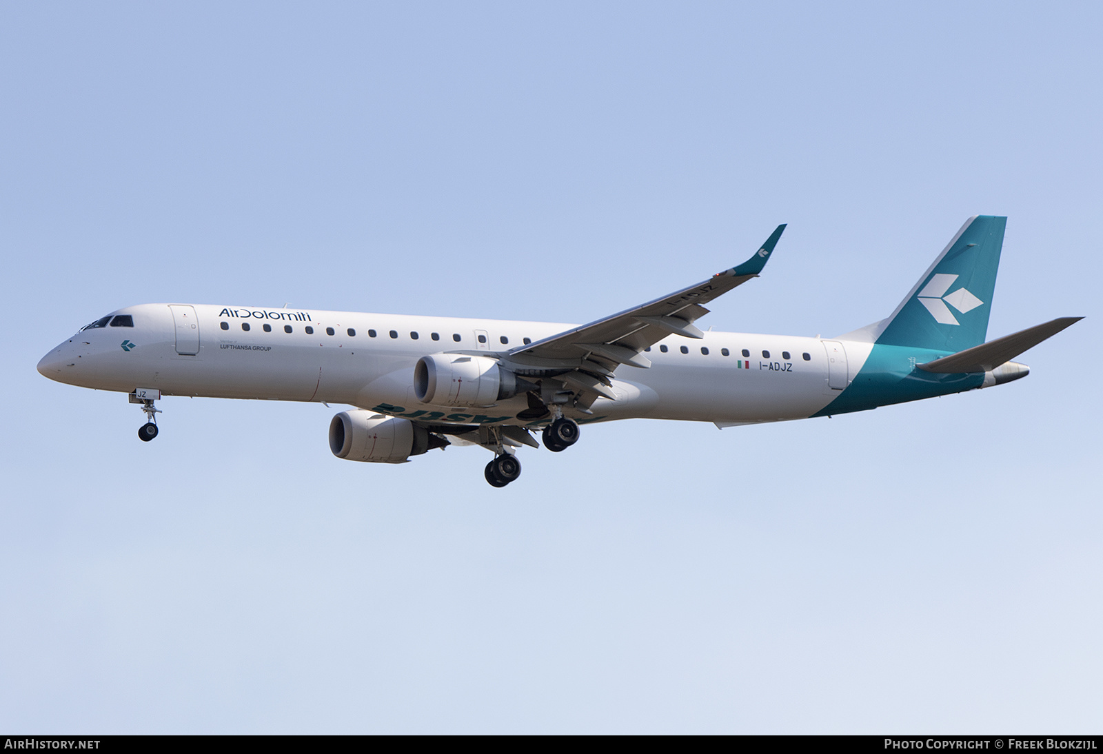 Aircraft Photo of I-ADJZ | Embraer 195LR (ERJ-190-200LR) | Air Dolomiti | AirHistory.net #499375