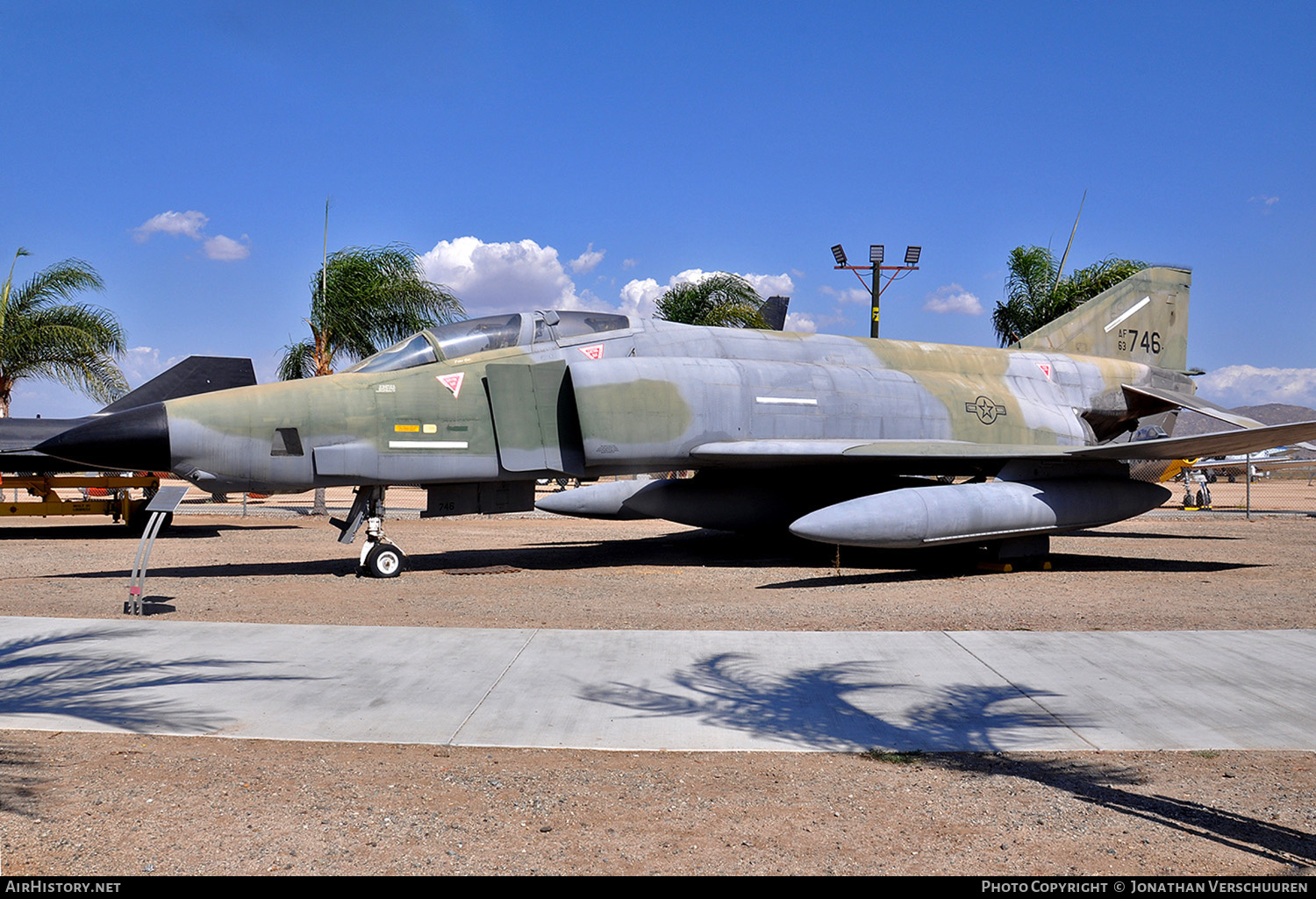 Aircraft Photo of 63-7746 / AF63-746 | McDonnell RF-4C Phantom II | USA - Air Force | AirHistory.net #499389