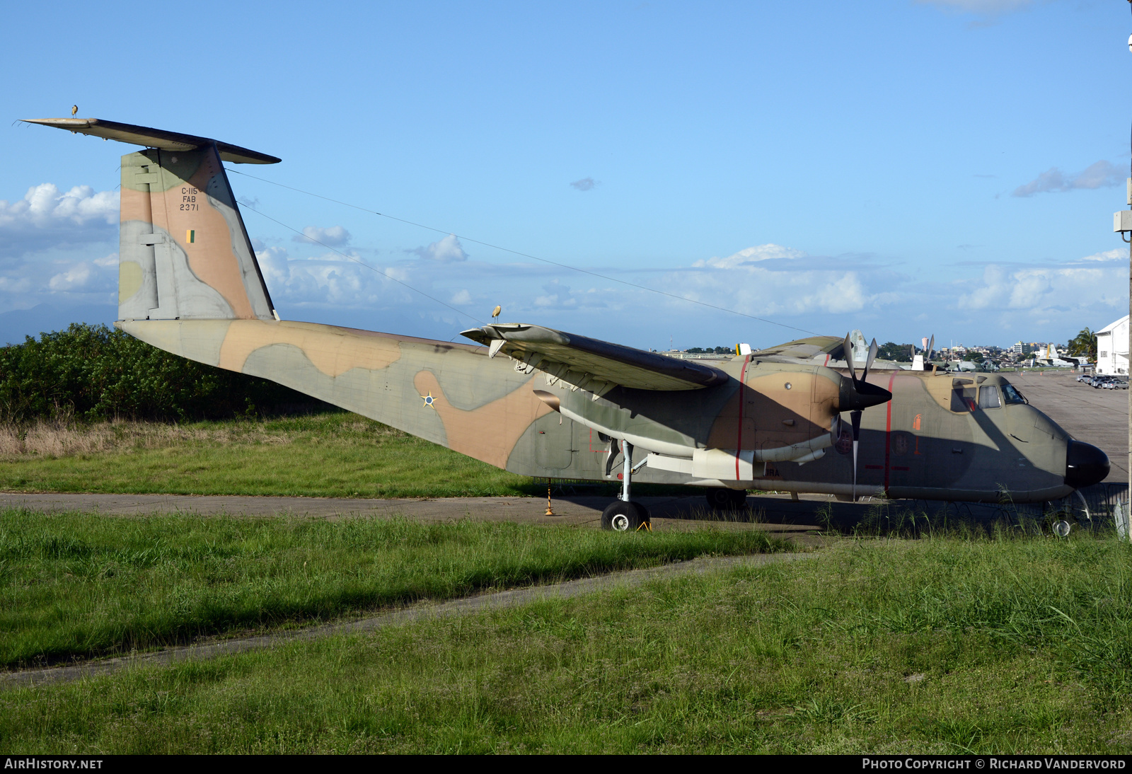 Aircraft Photo of 2371 | De Havilland Canada C-115 Buffalo | Brazil - Air Force | AirHistory.net #499404