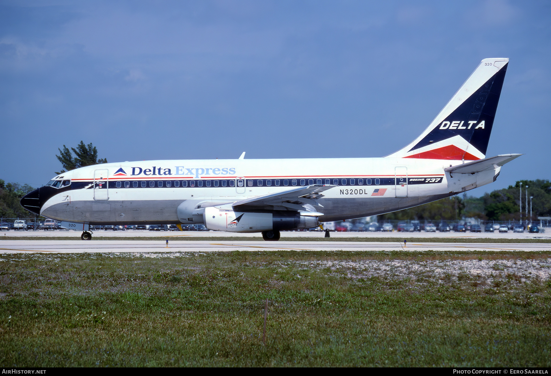 Aircraft Photo of N320DL | Boeing 737-232/Adv | Delta Express | AirHistory.net #499416