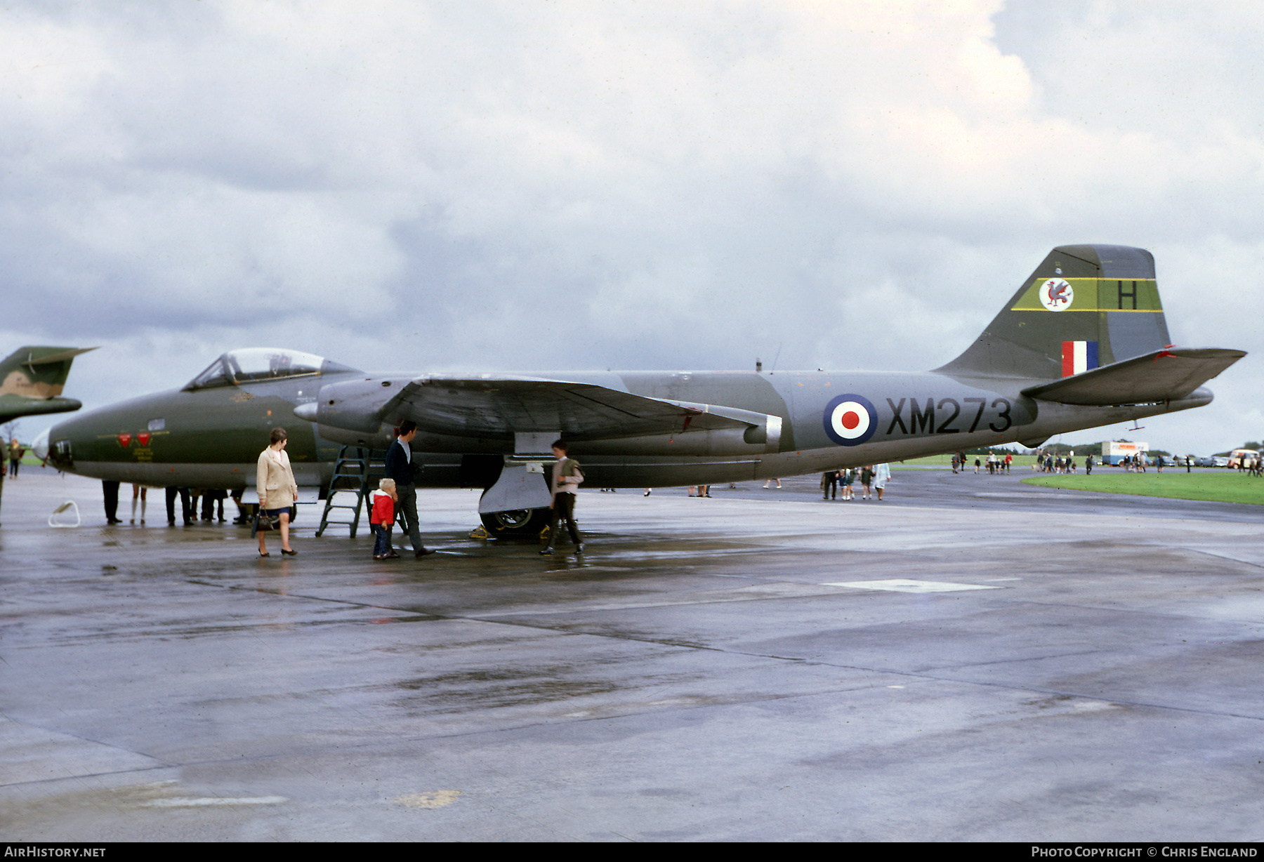 Aircraft Photo of XM723 | English Electric Canberra B(I)8 | UK - Air Force | AirHistory.net #499431