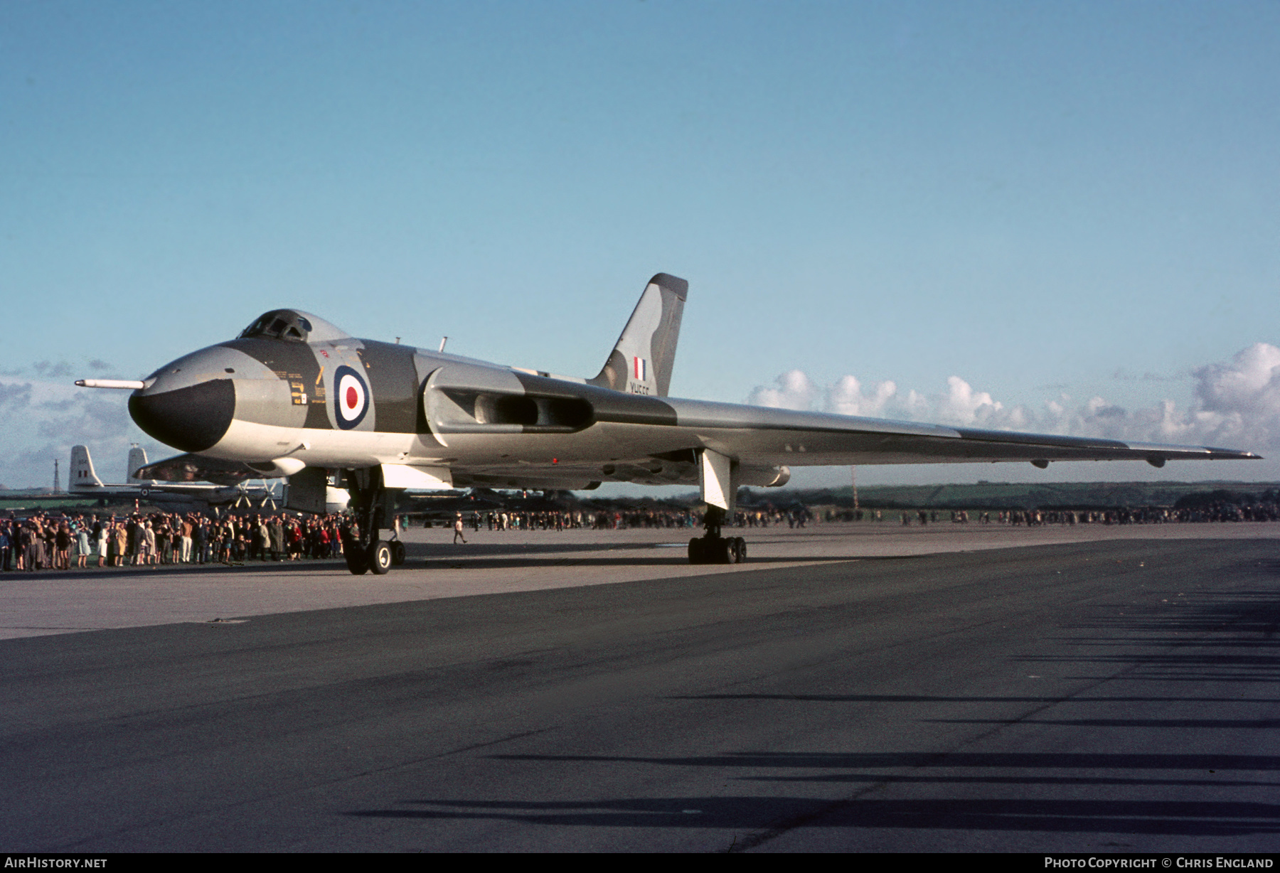 Aircraft Photo of XH555 | Avro 698 Vulcan B.2 | UK - Air Force | AirHistory.net #499448