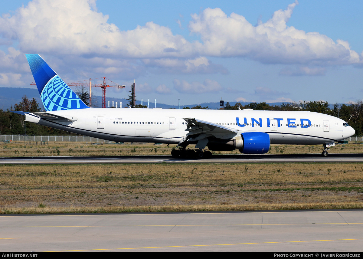 Aircraft Photo of N77012 | Boeing 777-224/ER | United Airlines | AirHistory.net #499458