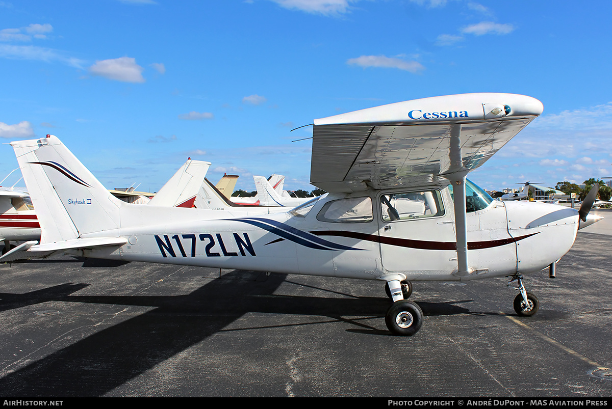 Aircraft Photo of N172LN | Cessna 172P Skyhawk | AirHistory.net #499496