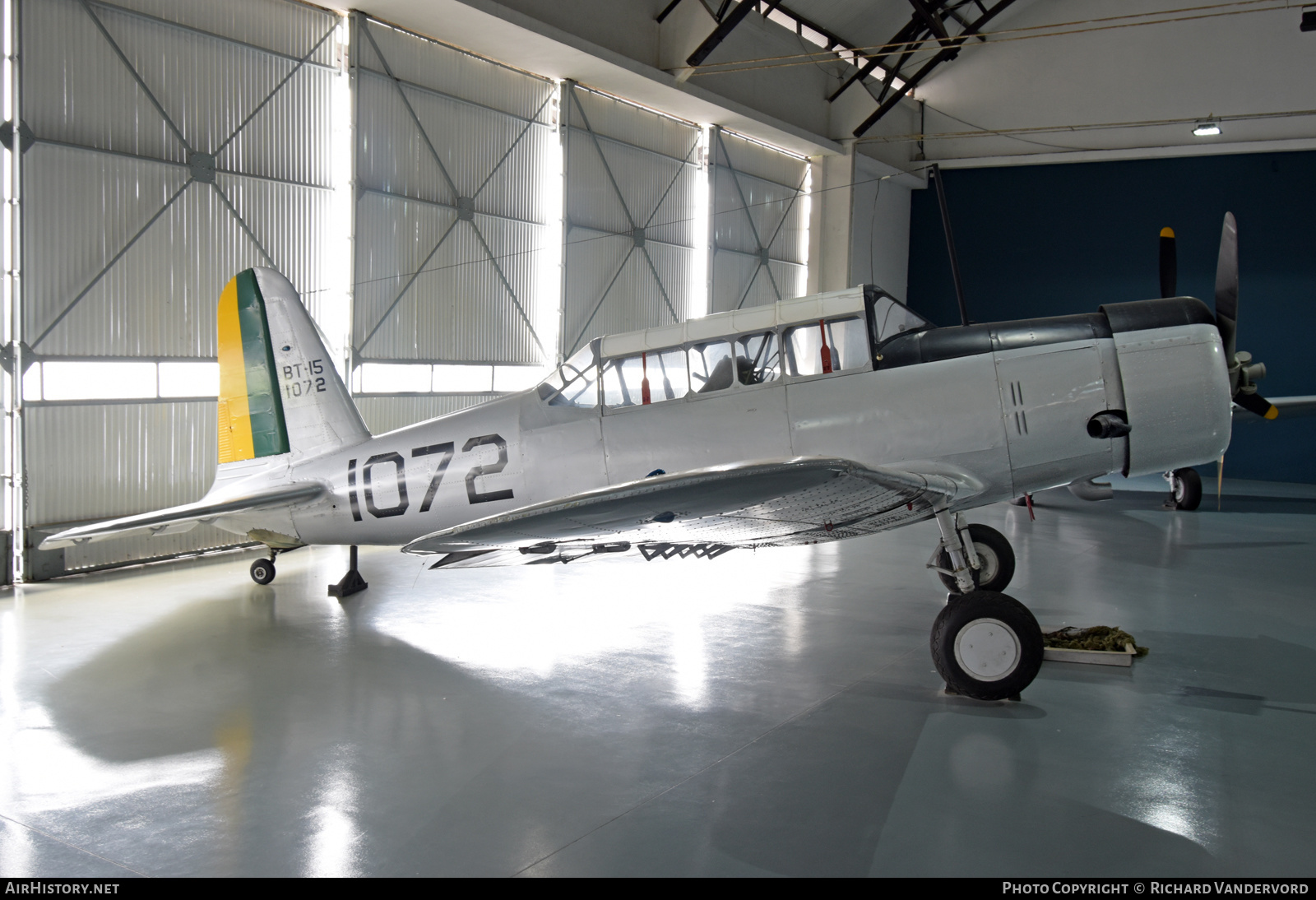 Aircraft Photo of 1072 | Vultee BT-15 Valiant | Brazil - Air Force | AirHistory.net #499543