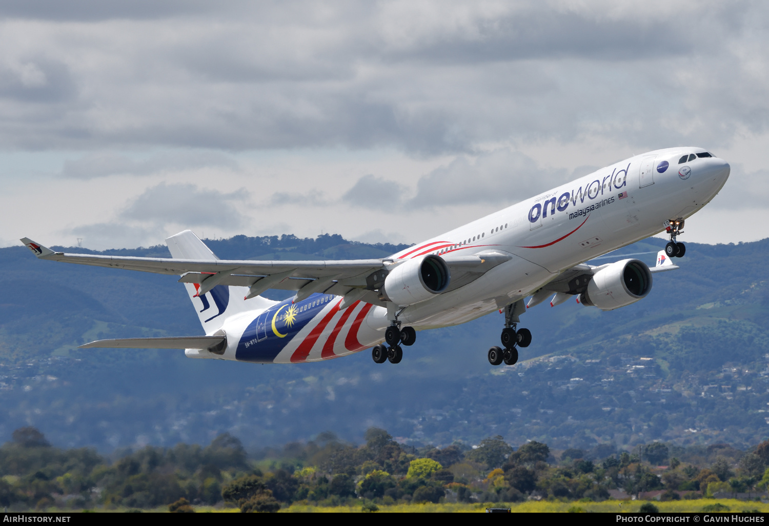 Aircraft Photo of 9M-MTO | Airbus A330-323E | Malaysia Airlines | AirHistory.net #499573