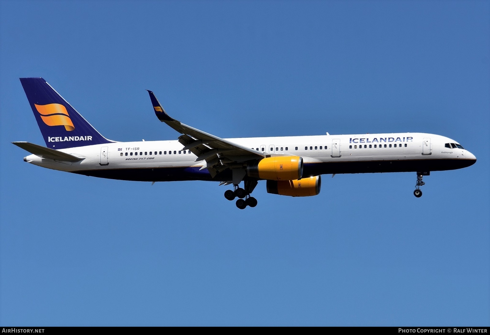 Aircraft Photo of TF-ISR | Boeing 757-256 | Icelandair | AirHistory.net #499578