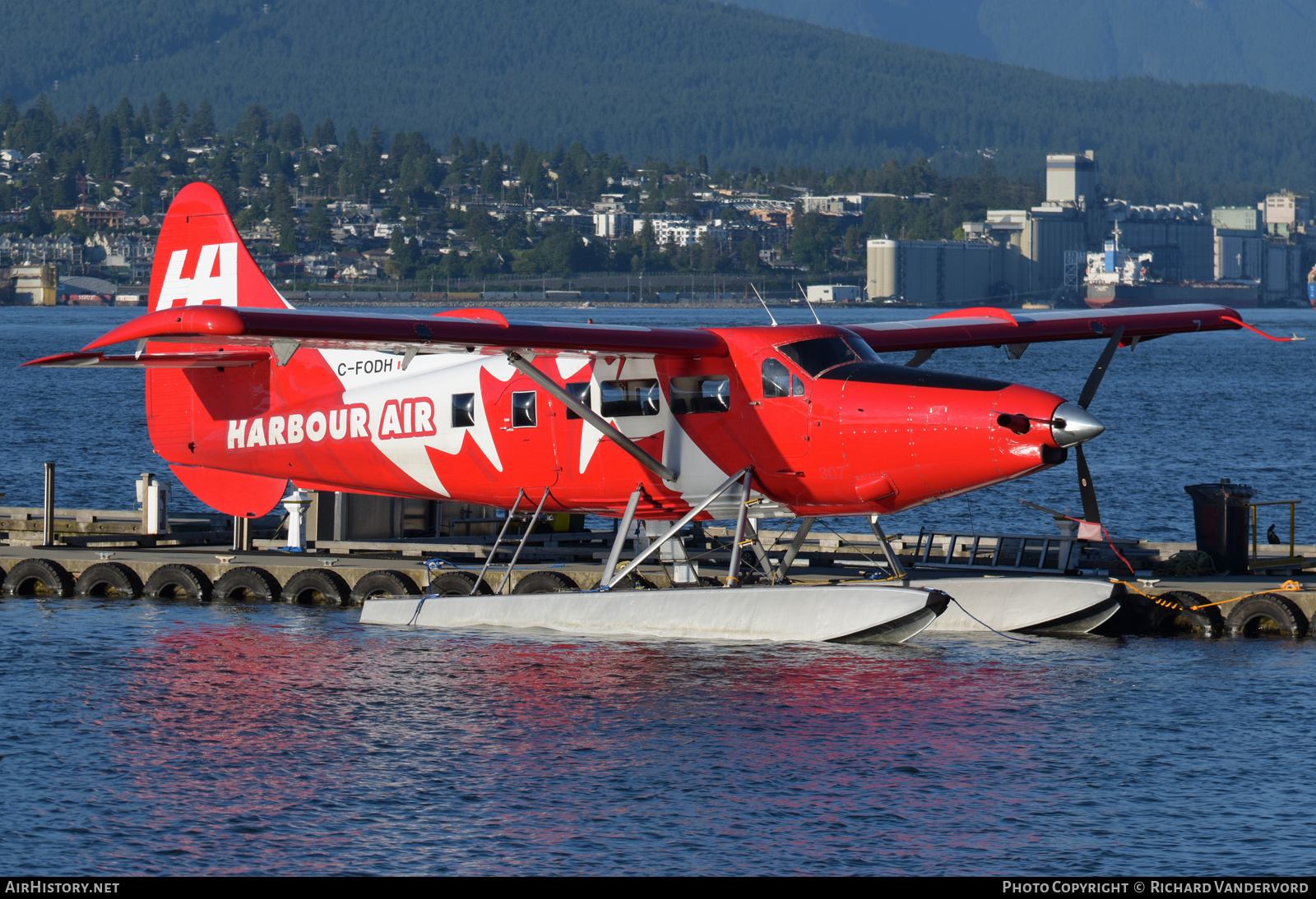 Aircraft Photo of C-FODH | Vazar DHC-3T Turbine Otter | Harbour Air | AirHistory.net #499581