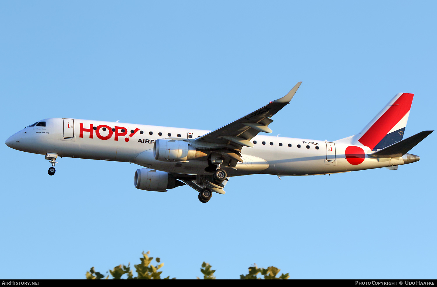 Aircraft Photo of F-HBLK | Embraer 190STD (ERJ-190-100STD) | Hop! | AirHistory.net #499606