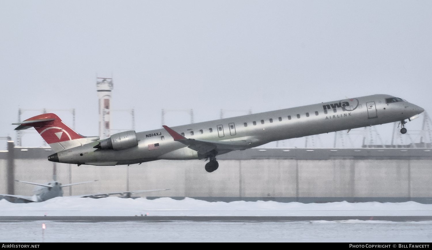 Aircraft Photo of N914XJ | Bombardier CRJ-900 (CL-600-2D24) | NWA Airlink | AirHistory.net #499691