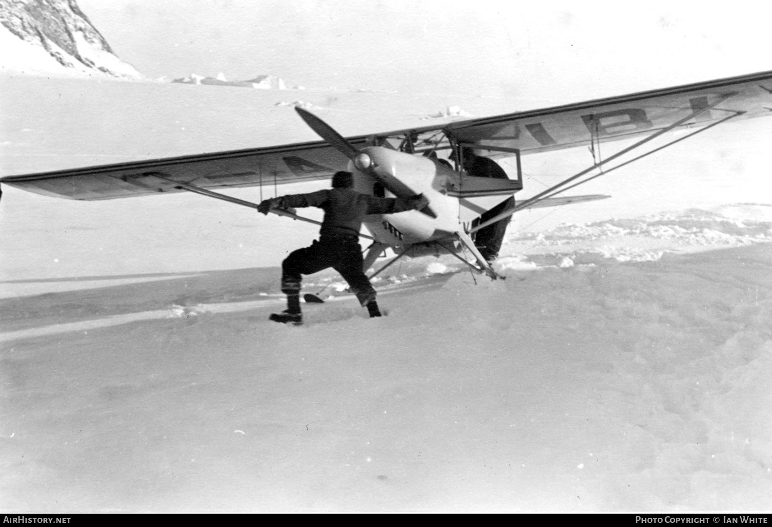 Aircraft Photo of G-AIBI | Auster J-1 Autocrat | AirHistory.net #499711