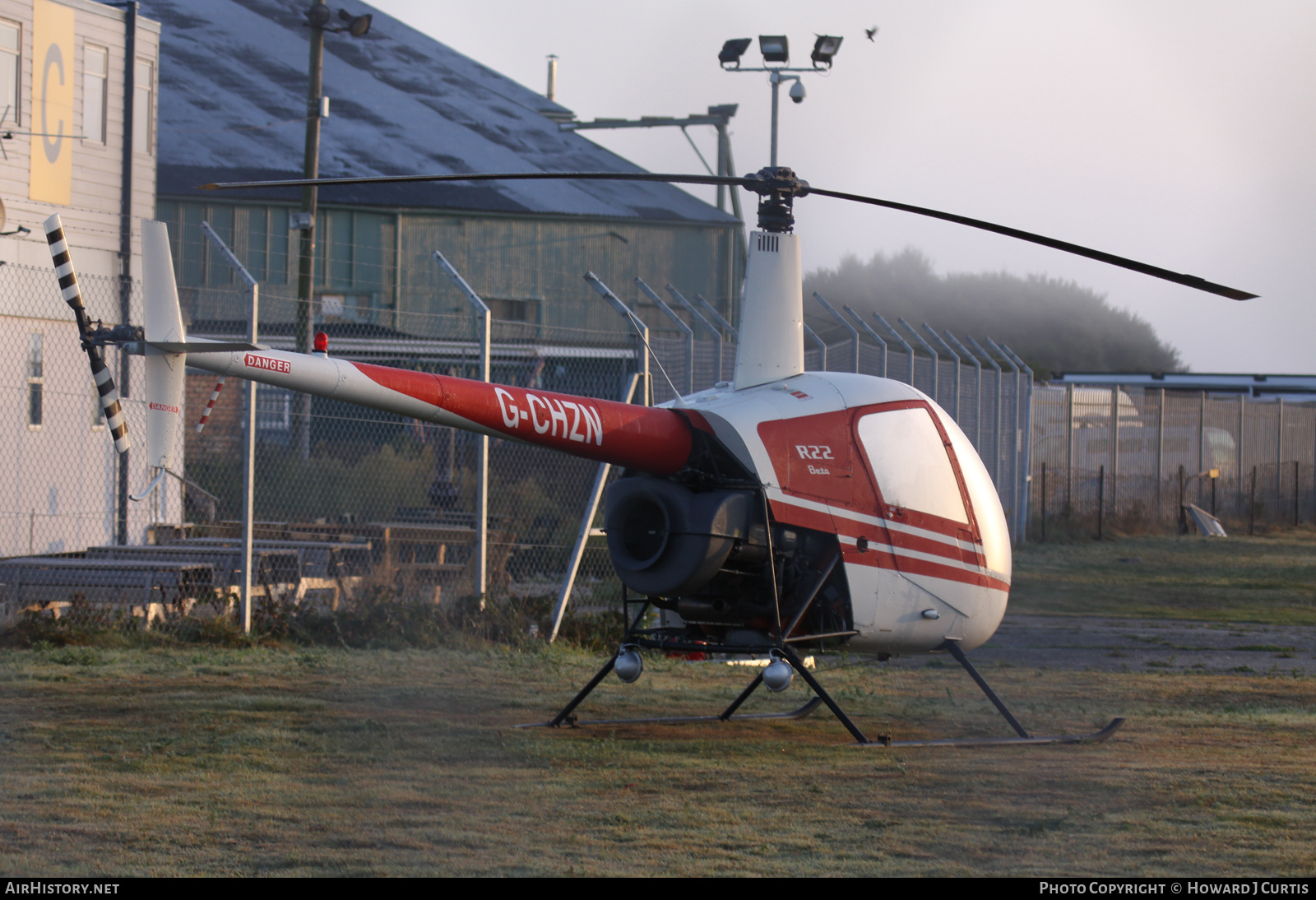 Aircraft Photo of G-CHZN | Robinson R-22B Beta | AirHistory.net #499741