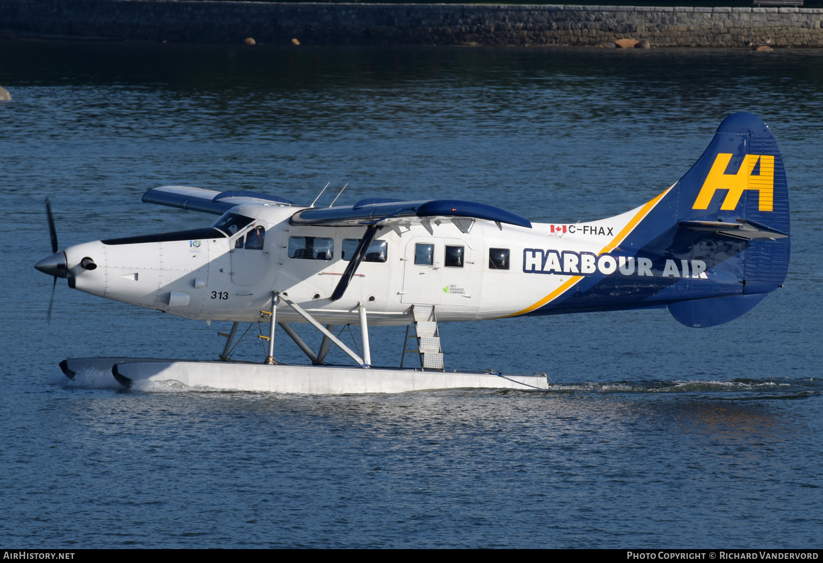 Aircraft Photo of C-FHAX | Vazar DHC-3T Turbine Otter | Harbour Air | AirHistory.net #499746