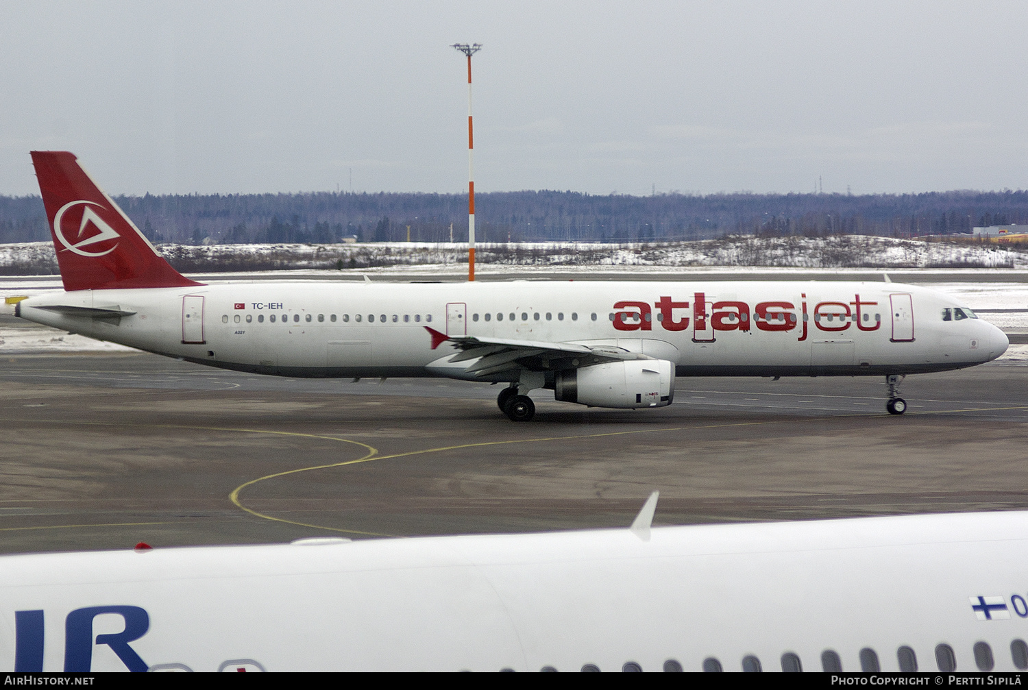 Aircraft Photo of TC-IEH | Airbus A321-231 | Atlasjet Airlines | AirHistory.net #499792