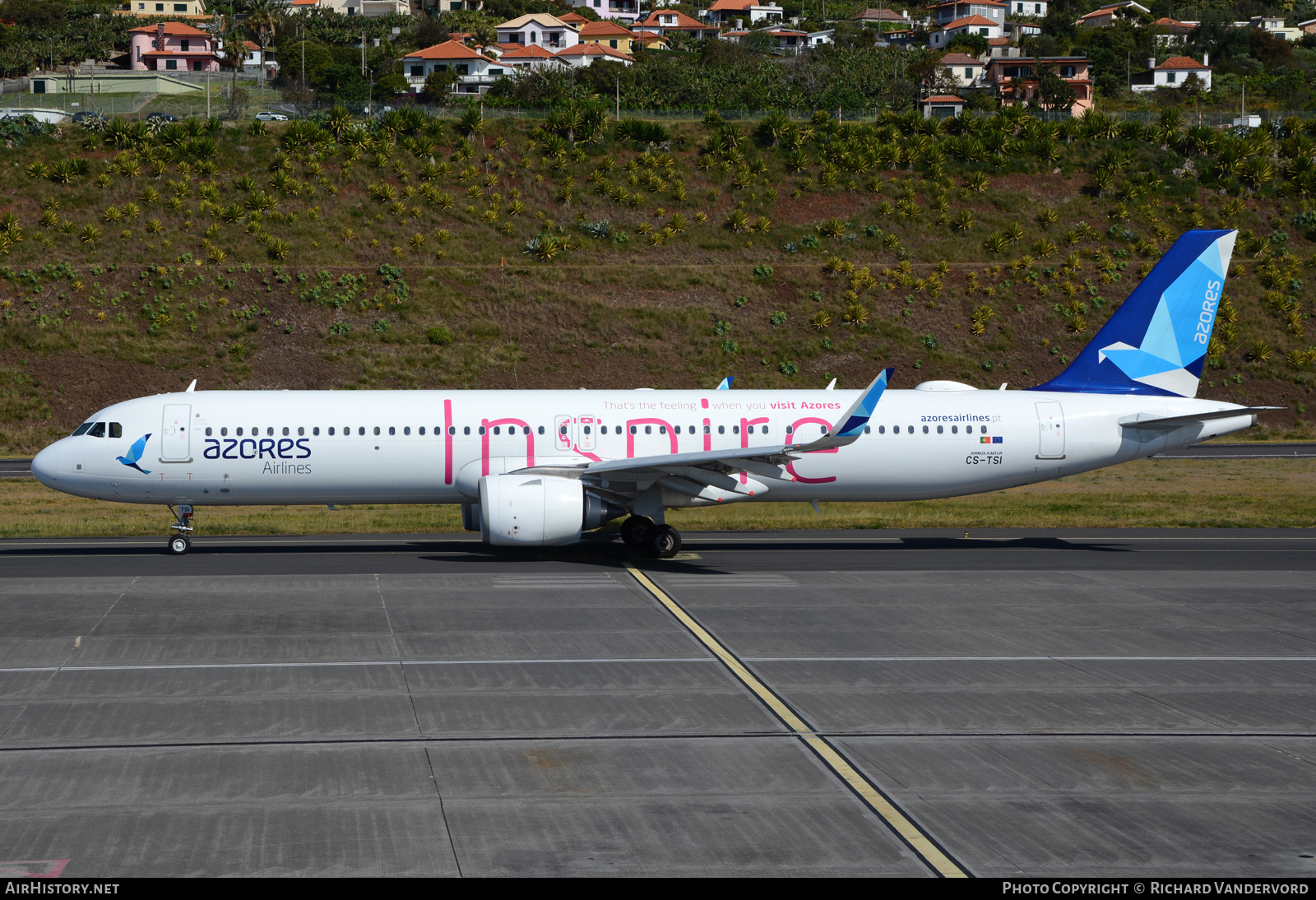 Aircraft Photo of CS-TSI | Airbus A321-253NX | Azores Airlines | AirHistory.net #499859