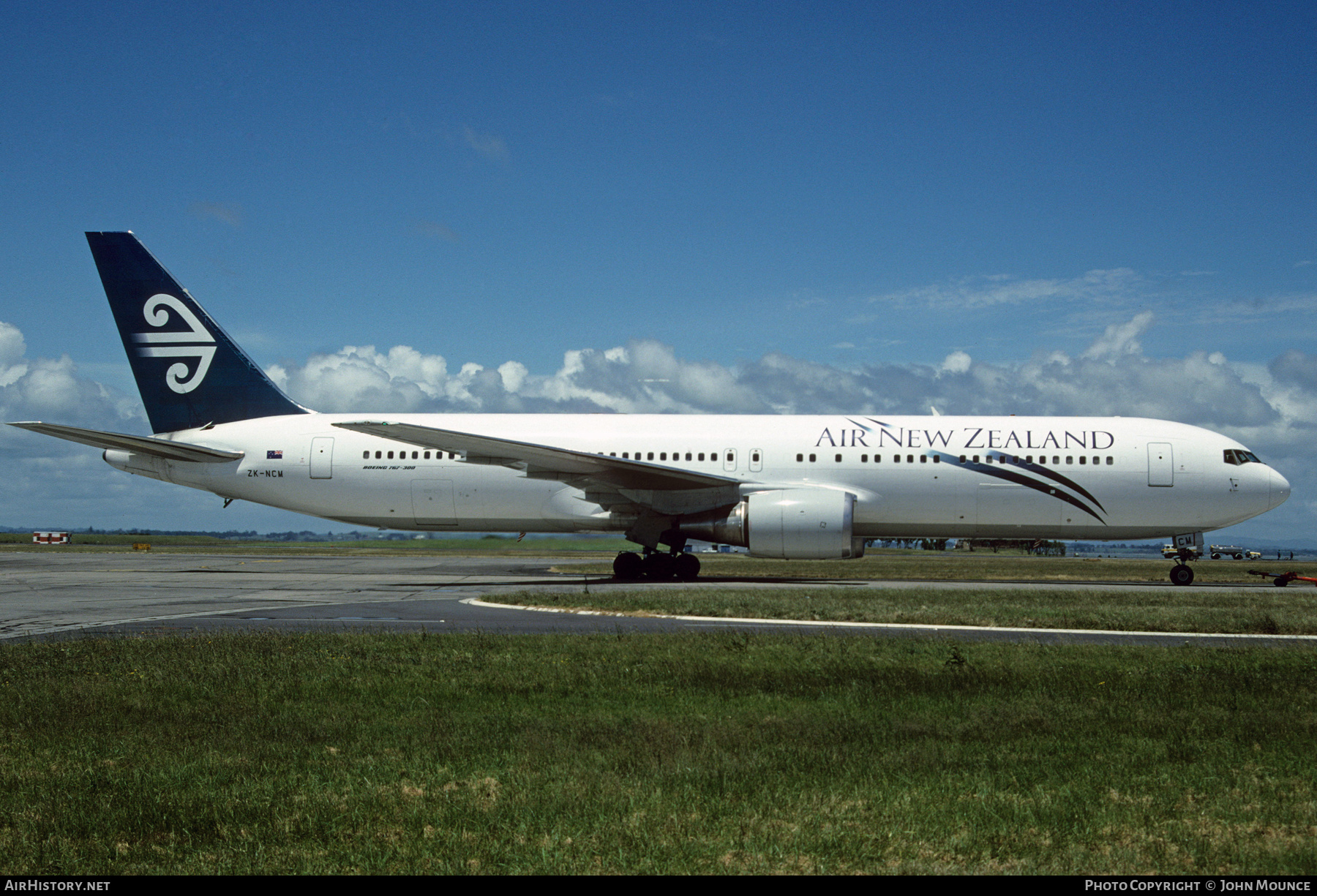 Aircraft Photo of ZK-NCM | Boeing 767-35H/ER | Air New Zealand | AirHistory.net #499983