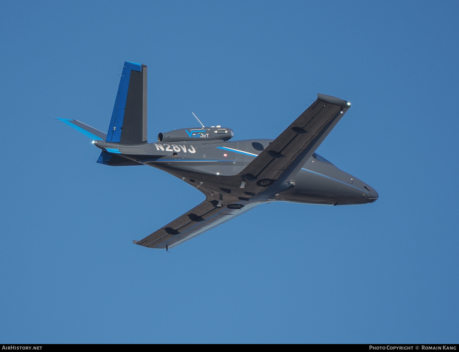 aircraft-photo-of-n28vj-cirrus-sf-50-vision-g2-verijet