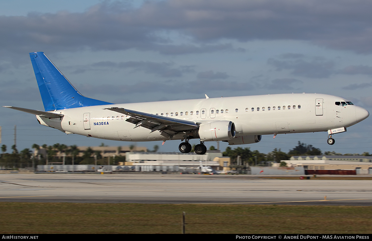 Aircraft Photo of N430XA | Boeing 737-484 | AirHistory.net #499994