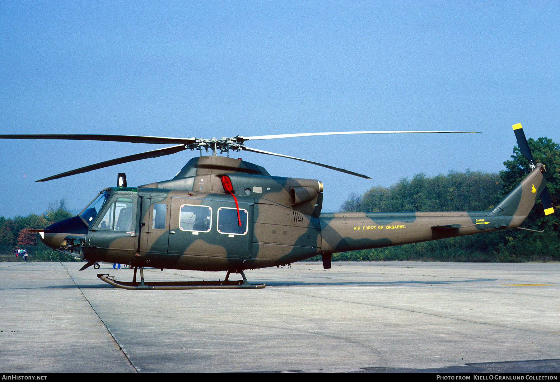 Aircraft Photo of 650 | Agusta AB-412 | Zimbabwe - Air Force | AirHistory.net #500056