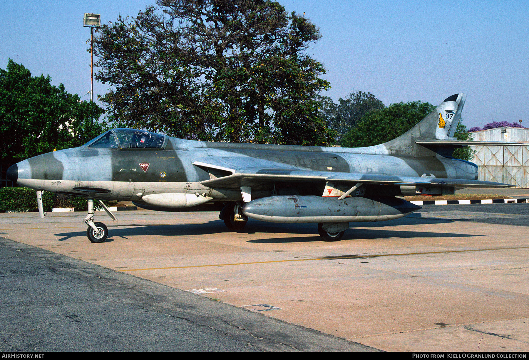 Aircraft Photo of 107 / 1807 | Hawker Hunter FGA9 | Zimbabwe - Air Force | AirHistory.net #500095