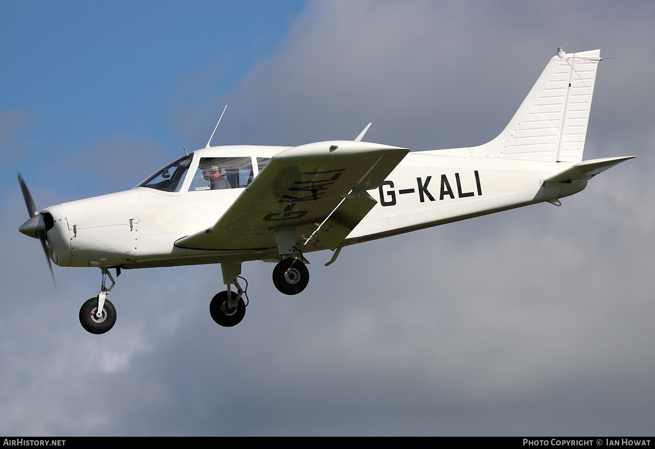 Aircraft Photo of G-KALI | Piper PA-28-140 Cherokee F | AirHistory.net #500124