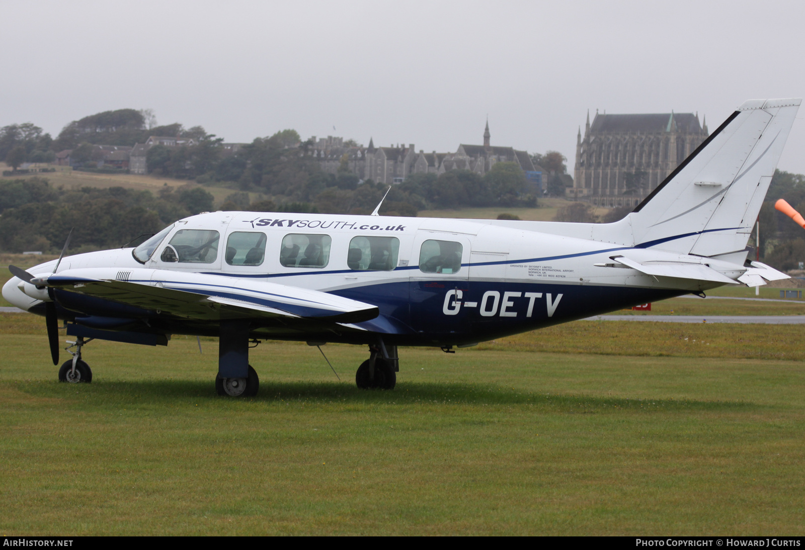 Aircraft Photo of G-OETV | Piper PA-31-350 Navajo Chieftain | Skysouth | AirHistory.net #500127