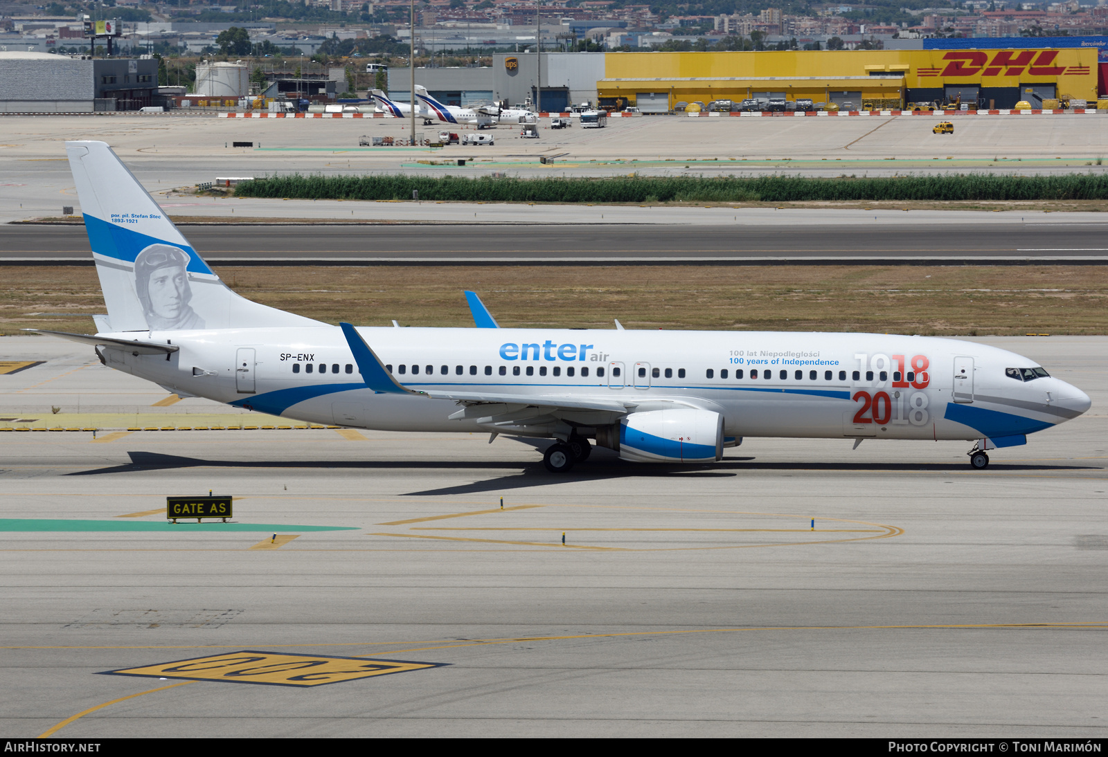 Aircraft Photo of SP-ENX | Boeing 737-8Q8 | Enter Air | AirHistory.net #500145