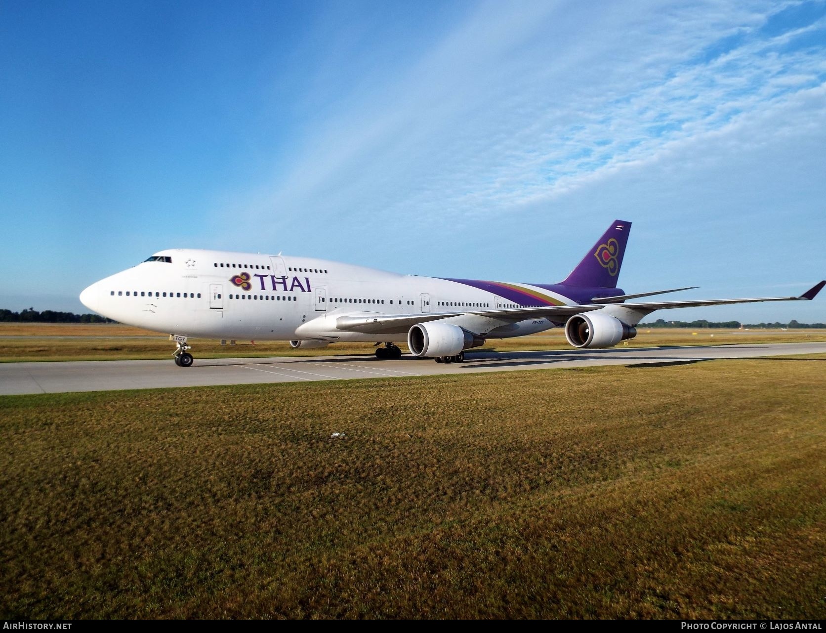 Aircraft Photo of HS-TGY | Boeing 747-4D7 | Thai Airways International | AirHistory.net #500246