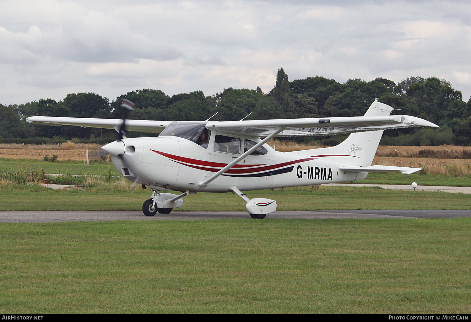 Aircraft Photo of G-MRMA | Cessna 182S Skylane | AirHistory.net #500249