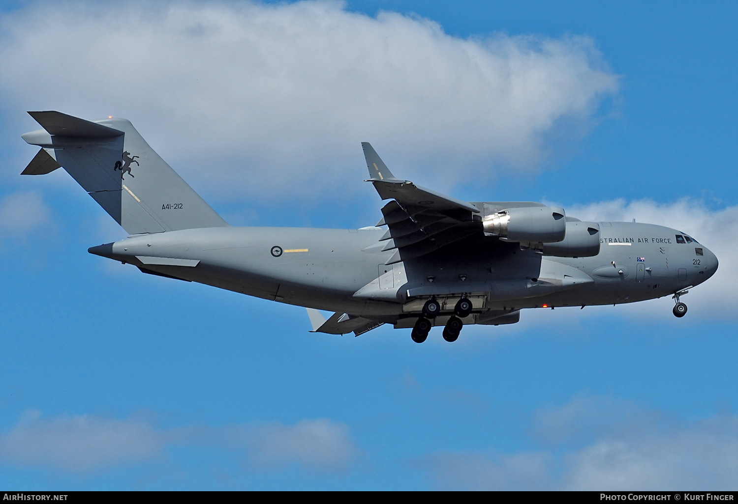 Aircraft Photo of A41-212 | Boeing C-17A Globemaster III | Australia - Air Force | AirHistory.net #500301