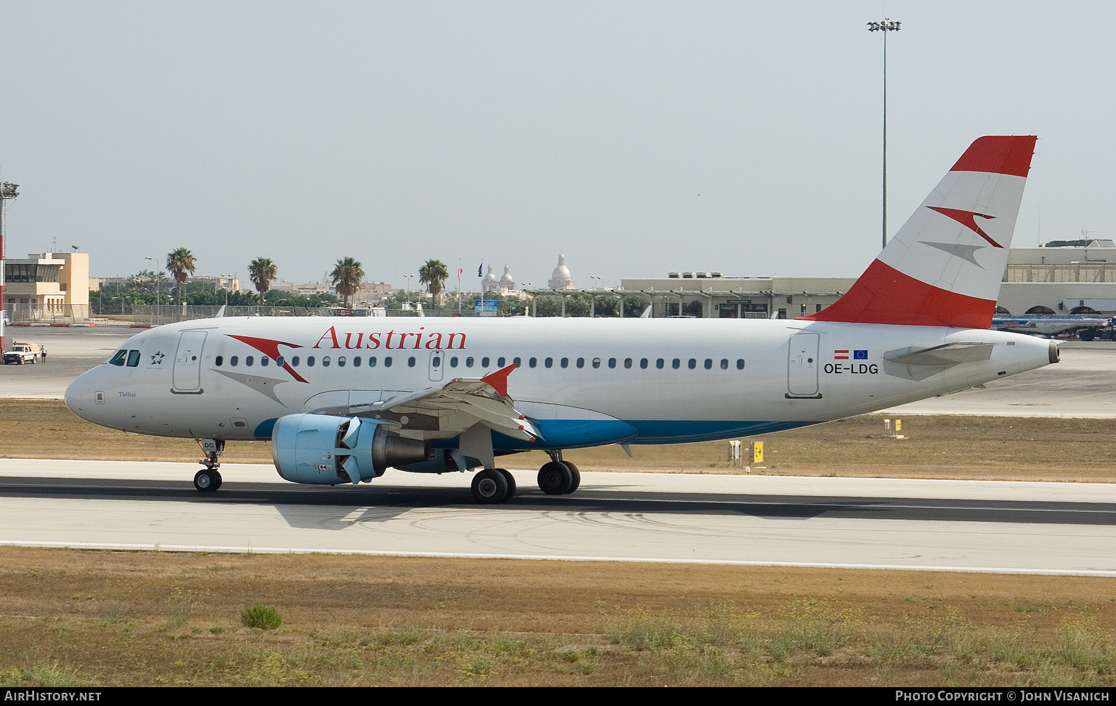 Aircraft Photo of OE-LDG | Airbus A319-112 | Austrian Airlines | AirHistory.net #500345