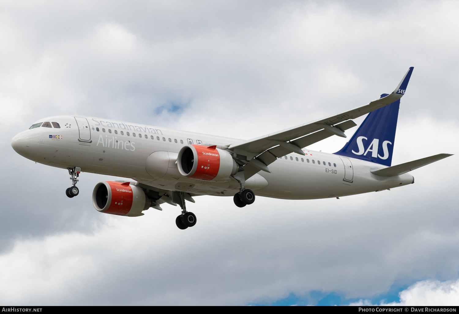 Aircraft Photo of EI-SID | Airbus A320-251N | Scandinavian Airlines - SAS | AirHistory.net #500437